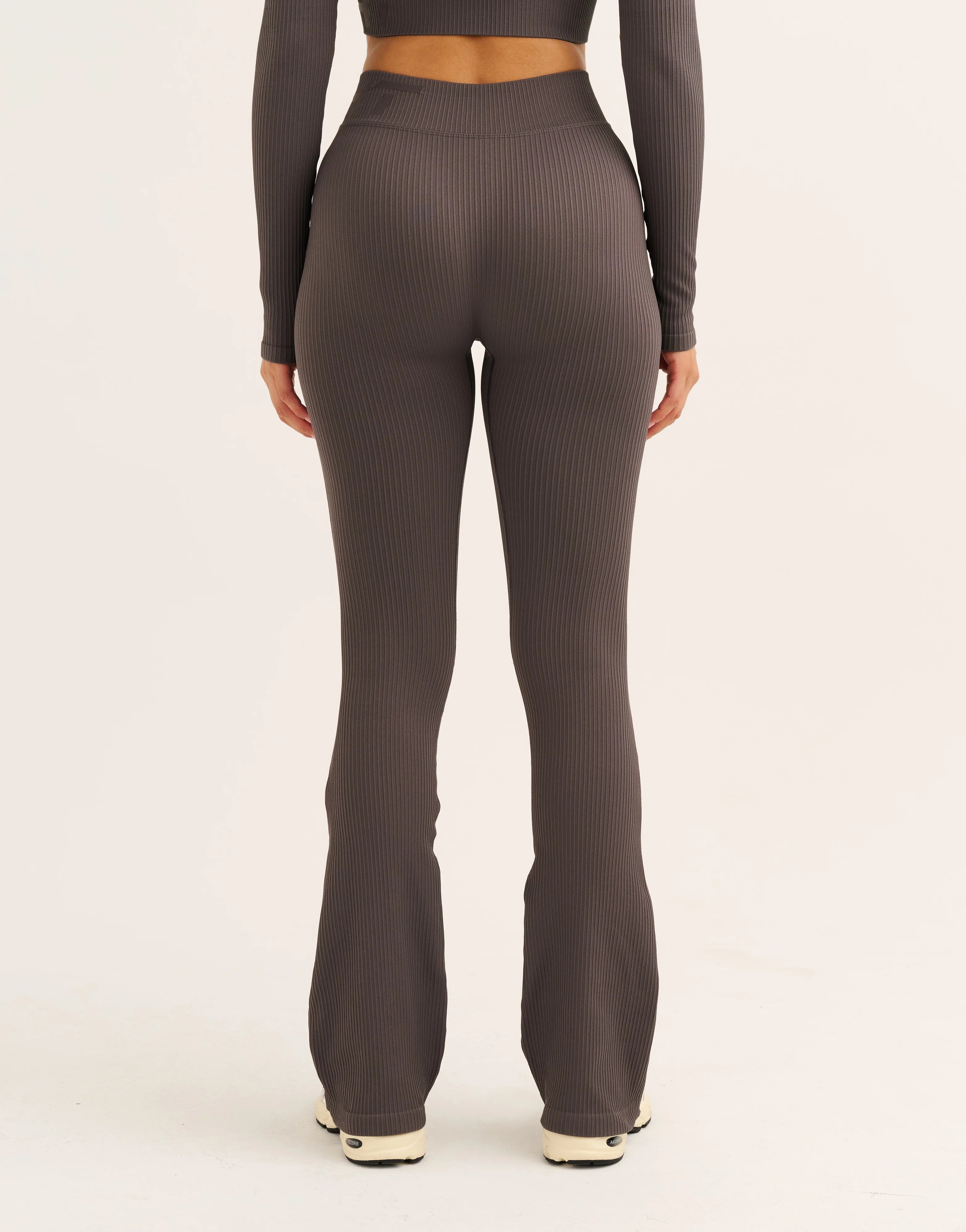 Arise Comfort Mid-Waist Flare Leggings - Slate Grey