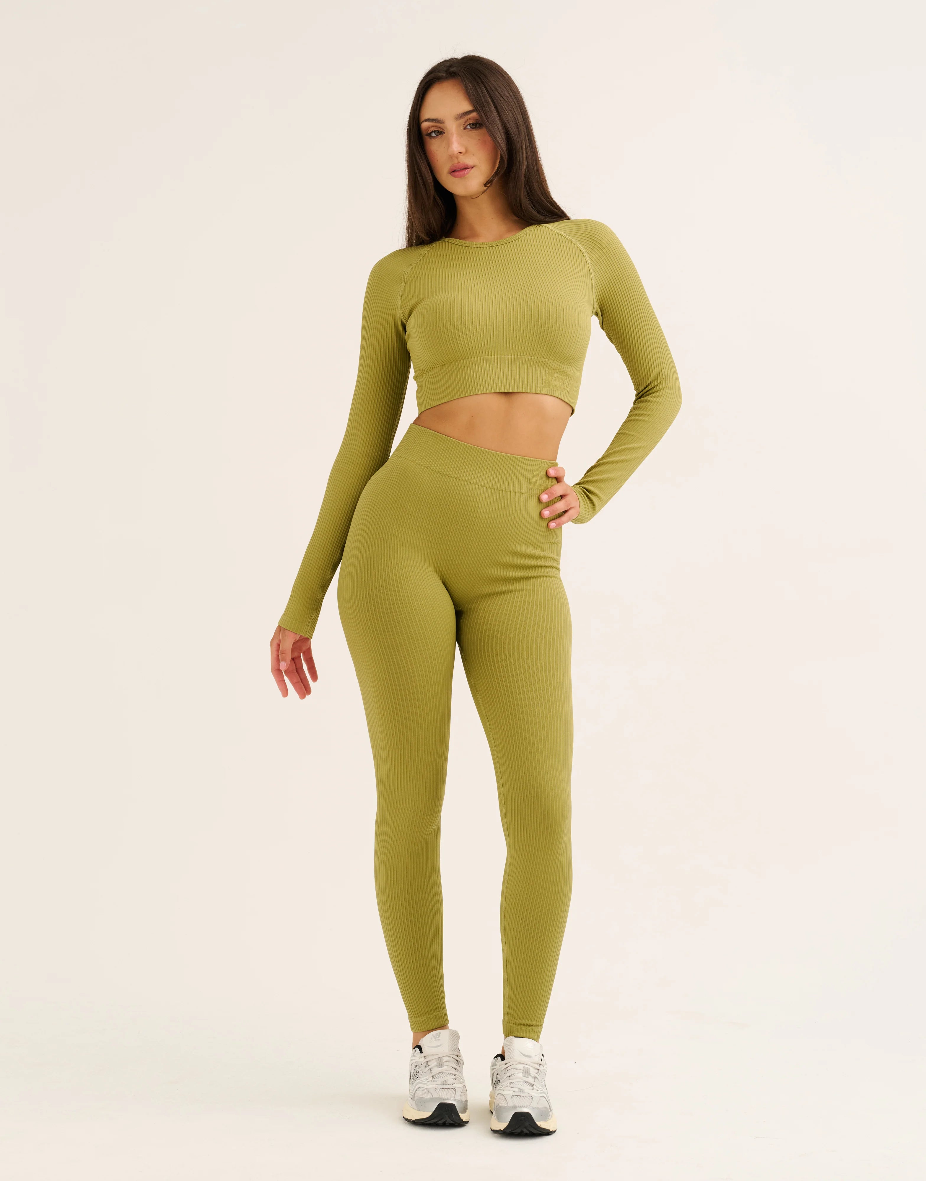 Arise Comfort Mid-Waist Leggings - Olive