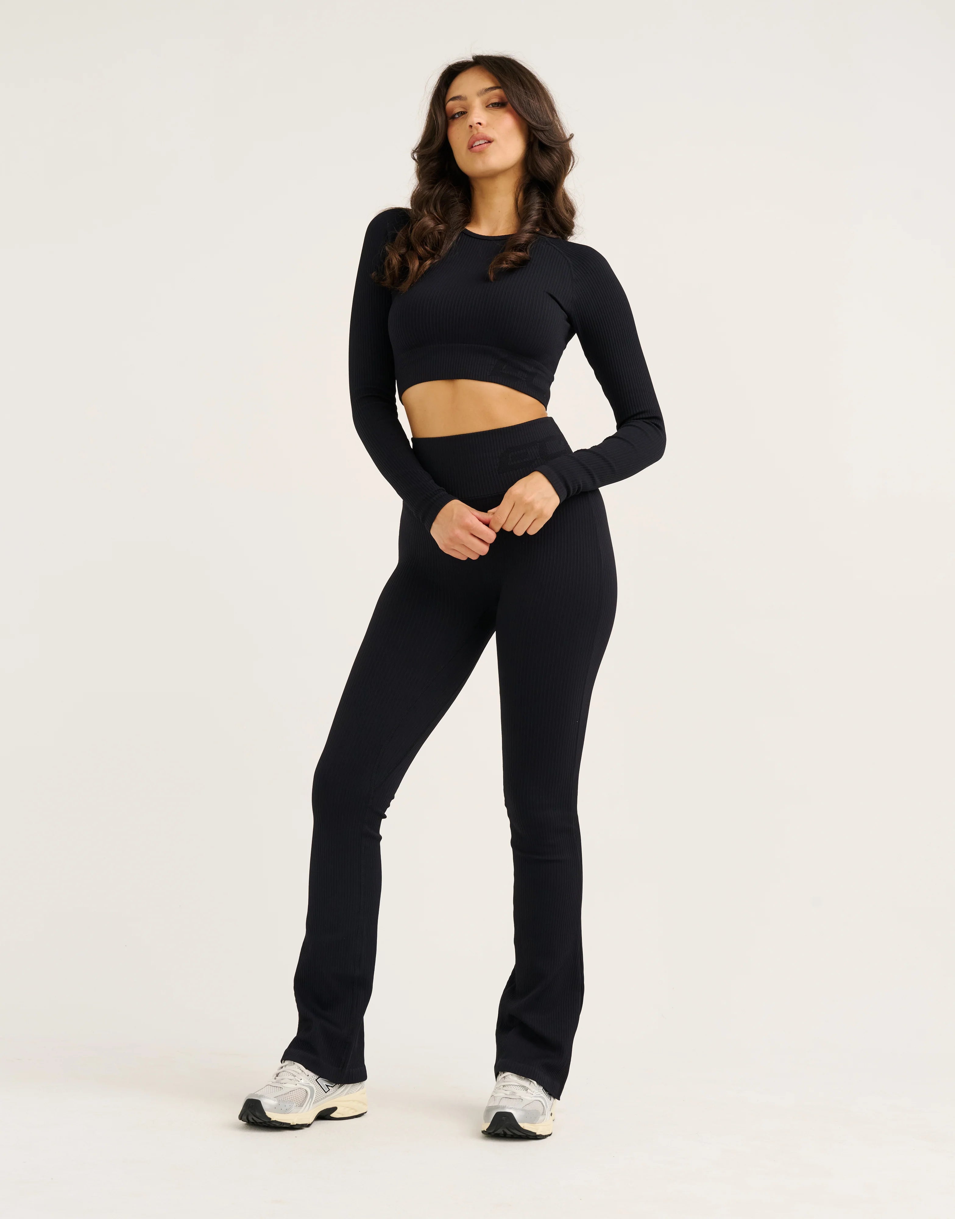 Arise Comfort Flare Leggings V2 - Stealth Black