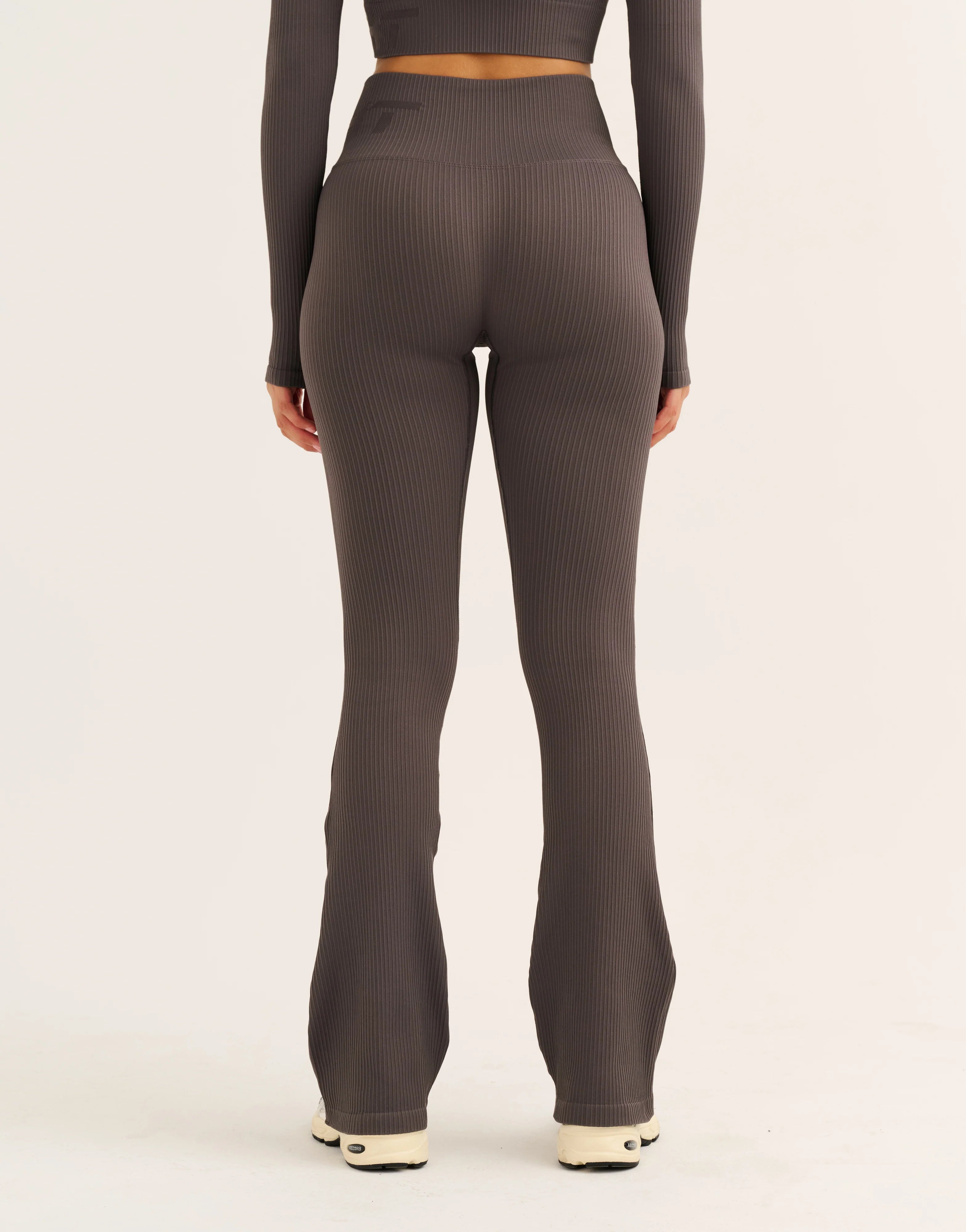 Arise Comfort Flare Leggings V2 - Slate Grey